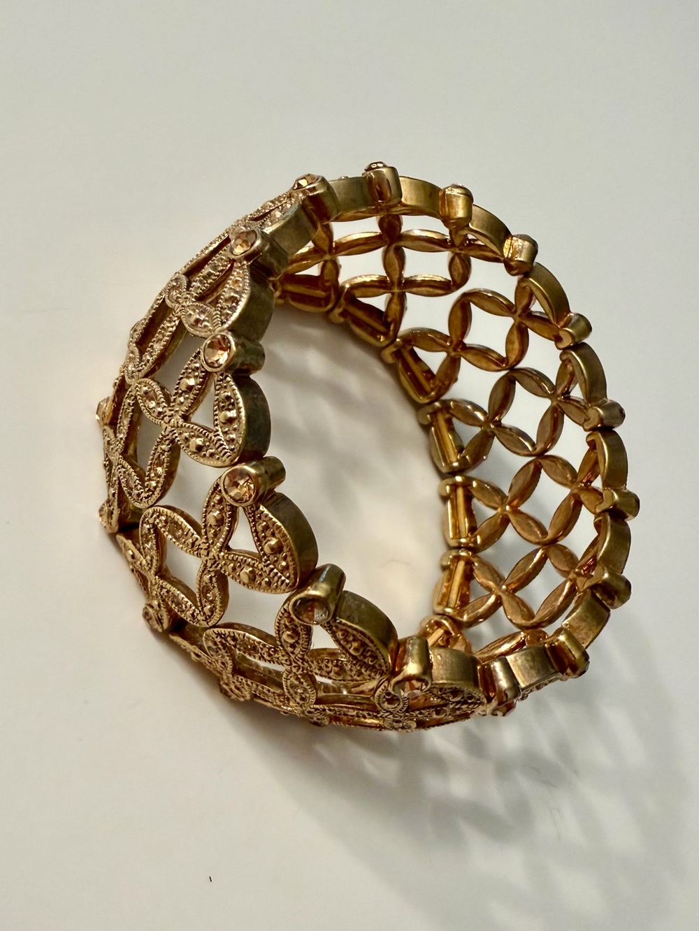 Gold color expandable bracelet bangle